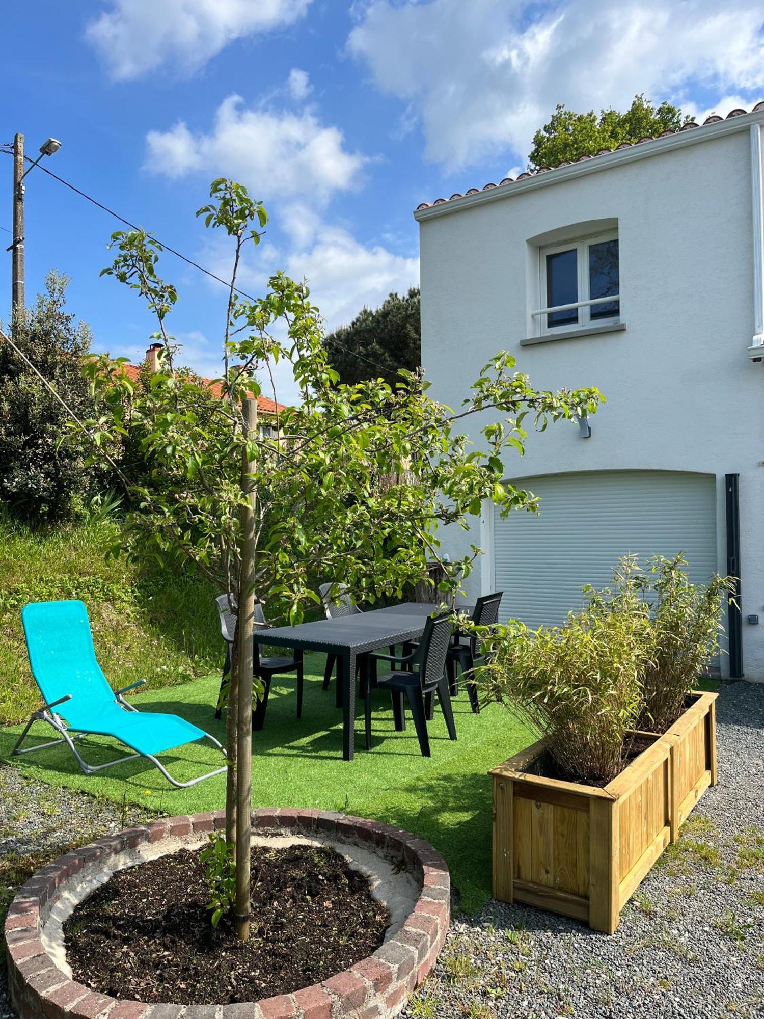Villa Chez Sophie Et Vincent à Poiroux Extérieur photo